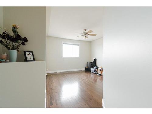 109 Sandhill Place, Fort Mcmurray, AB - Indoor Photo Showing Other Room