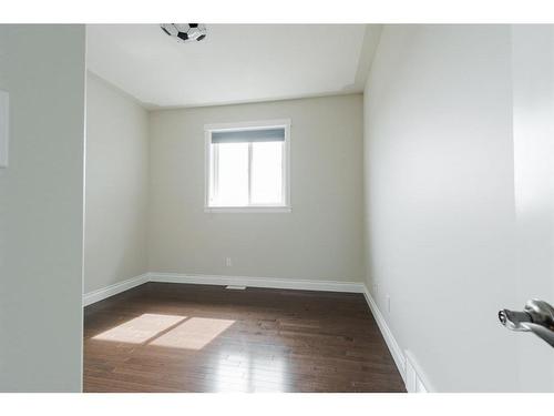 109 Sandhill Place, Fort Mcmurray, AB - Indoor Photo Showing Other Room