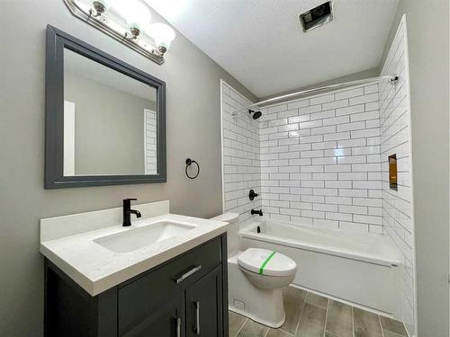 158 Williams Road, Fort Mcmurray, AB - Indoor Photo Showing Bathroom