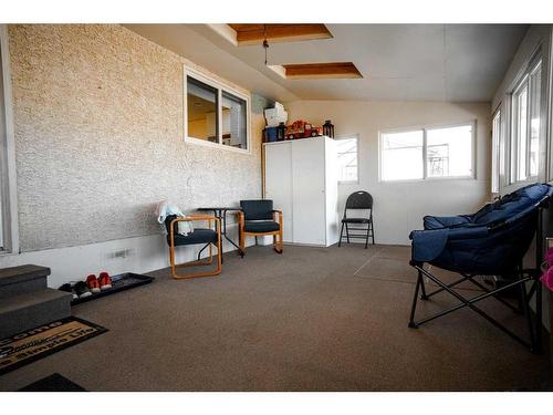106 Becker Crescent, Fort Mcmurray, AB - Indoor Photo Showing Other Room