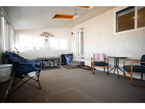 106 Becker Crescent, Fort Mcmurray, AB - Indoor Photo Showing Other Room
