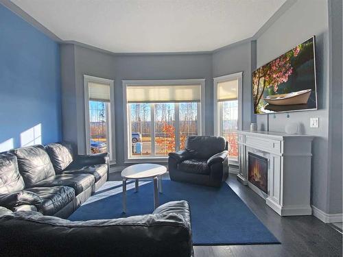 459 Prospect Drive, Fort Mcmurray, AB - Indoor Photo Showing Living Room With Fireplace