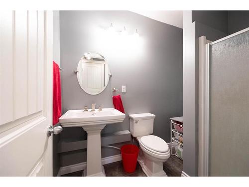 185 Shalestone Way, Fort Mcmurray, AB - Indoor Photo Showing Bathroom