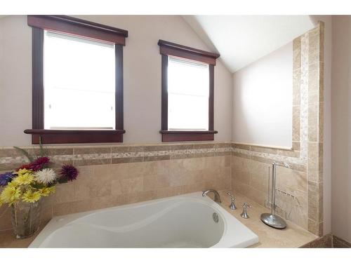 119 Pew Lane, Fort Mcmurray, AB - Indoor Photo Showing Bathroom