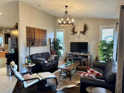 88 14579 690 Township, Lac La Biche, AB - Indoor Photo Showing Living Room