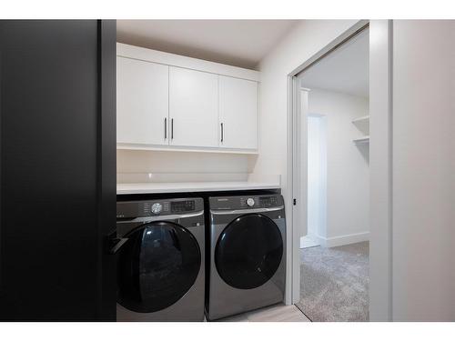 304 Beacon Hill Drive, Fort Mcmurray, AB - Indoor Photo Showing Laundry Room