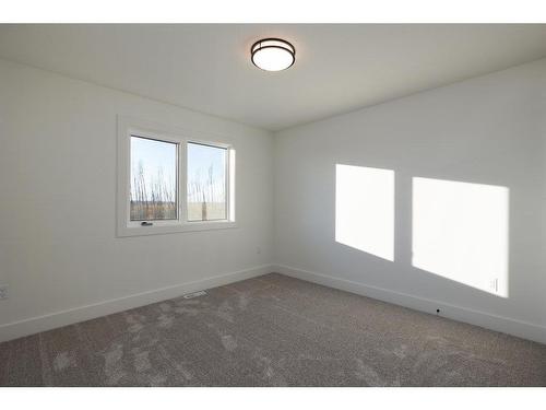 304 Beacon Hill Drive, Fort Mcmurray, AB - Indoor Photo Showing Other Room
