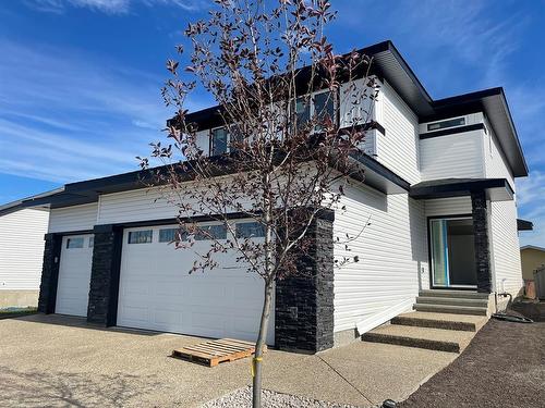 304 Beacon Hill Drive, Fort Mcmurray, AB - Outdoor
