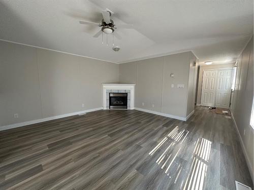 109 Hoehne Street, Fort Mcmurray, AB - Indoor With Fireplace
