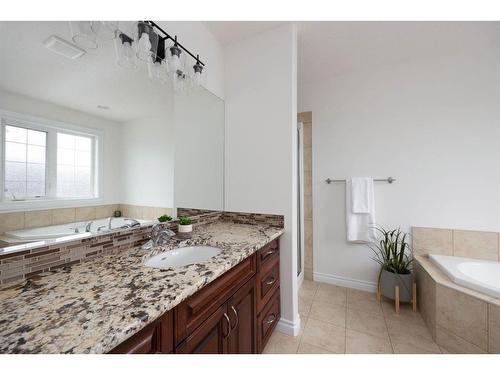 180 Merganser Crescent, Fort Mcmurray, AB - Indoor Photo Showing Bathroom