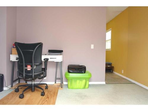 214 Bird Crescent, Fort Mcmurray, AB - Indoor Photo Showing Office