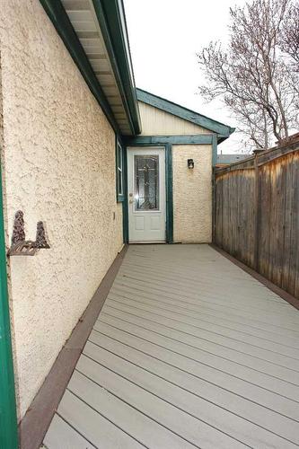 214 Bird Crescent, Fort Mcmurray, AB - Outdoor With Exterior