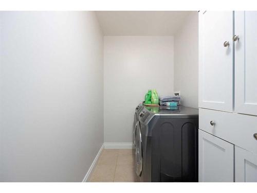 130 Merganser Crescent, Fort Mcmurray, AB - Indoor Photo Showing Laundry Room