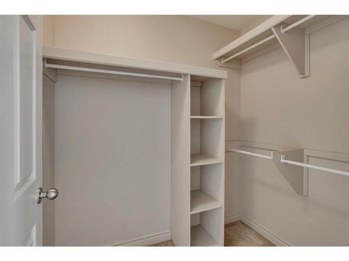167 Pacific Crescent, Fort Mcmurray, AB - Indoor With Storage
