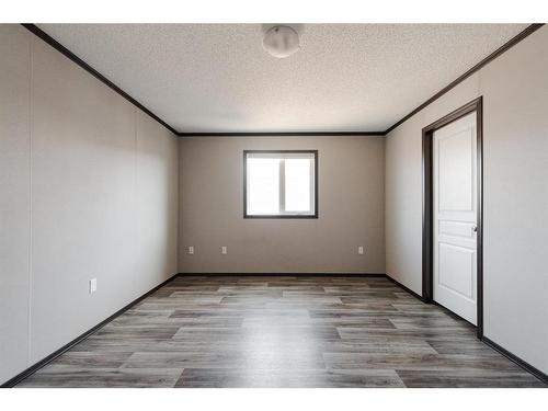 280 Clausen Crescent, Fort Mcmurray, AB - Indoor Photo Showing Other Room