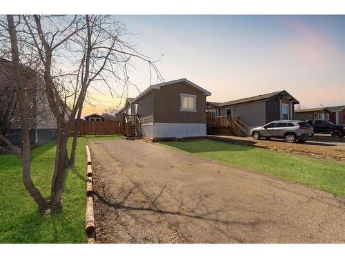 280 Clausen Crescent, Fort Mcmurray, AB - Outdoor