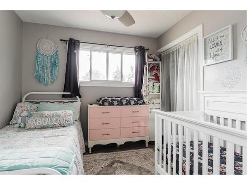 101 Beaconsfield Road, Fort Mcmurray, AB - Indoor Photo Showing Bedroom