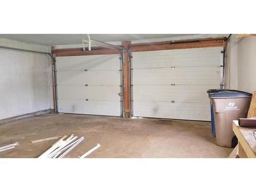 10119 103 Avenue, Lac La Biche, AB - Indoor Photo Showing Garage