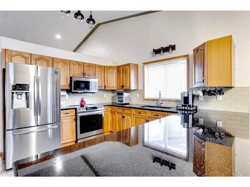 140 Bergeron Road, Fort Mcmurray, AB - Indoor Photo Showing Kitchen