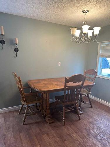 368 Grey Crescent, Fort Mcmurray, AB - Indoor Photo Showing Dining Room