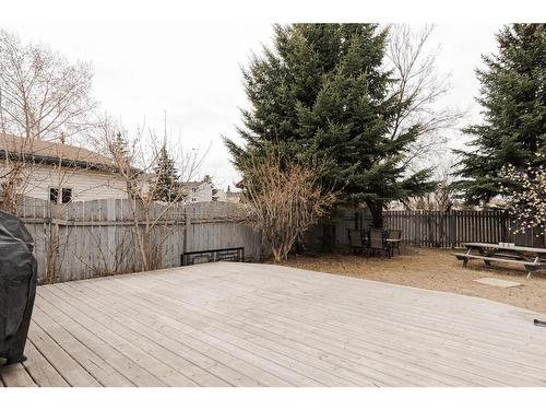 143 Elmore Drive, Fort Mcmurray, AB - Outdoor With Deck Patio Veranda