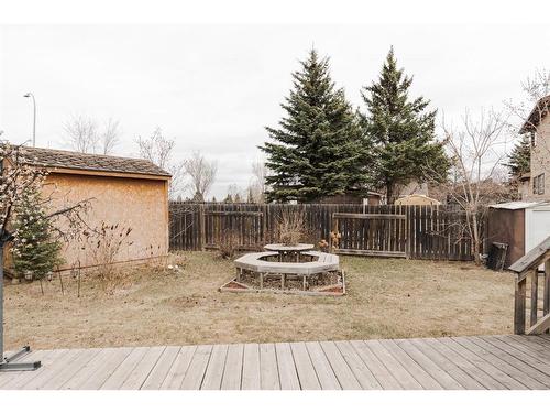 143 Elmore Drive, Fort Mcmurray, AB - Outdoor