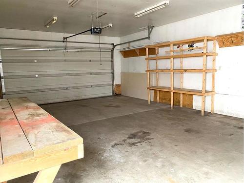 397 Cree Road, Fort Mcmurray, AB - Indoor Photo Showing Garage