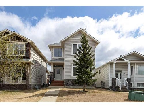 274 Thrush Street, Fort Mcmurray, AB - Outdoor With Facade