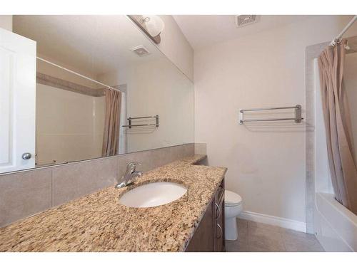 274 Thrush Street, Fort Mcmurray, AB - Indoor Photo Showing Bathroom