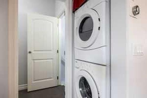 104 Collicott Drive, Fort Mcmurray, AB - Indoor Photo Showing Laundry Room