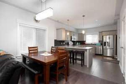104 Collicott Drive, Fort Mcmurray, AB - Indoor Photo Showing Dining Room