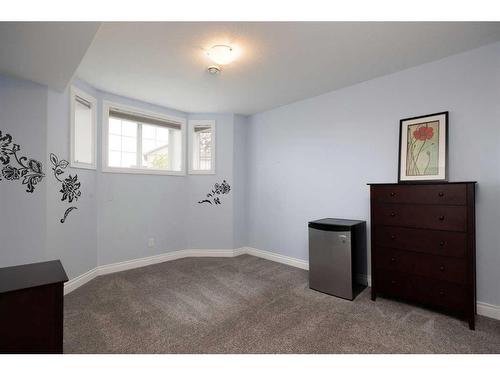 292 Swallow Way, Fort Mcmurray, AB - Indoor Photo Showing Other Room