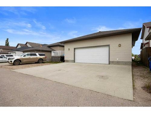 292 Swallow Way, Fort Mcmurray, AB - Outdoor