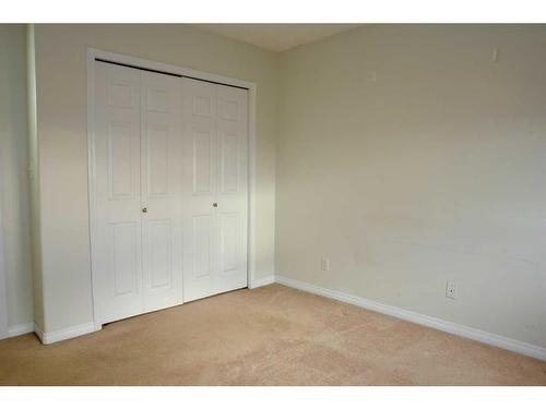 4-200 Arabian Drive, Fort Mcmurray, AB - Indoor Photo Showing Other Room