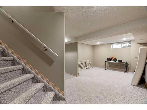 269 Ball Place, Fort Mcmurray, AB - Indoor