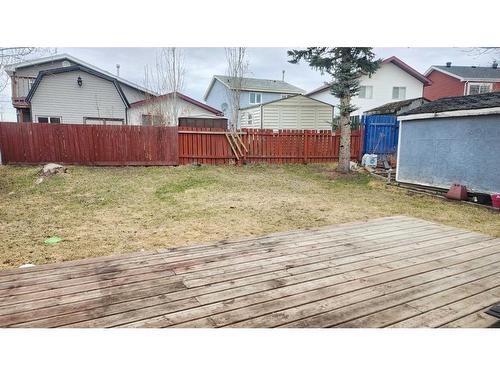218 Windsor Drive, Fort Mcmurray, AB - Outdoor With Deck Patio Veranda