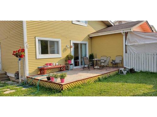 218 Windsor Drive, Fort Mcmurray, AB - Outdoor With Deck Patio Veranda With Exterior