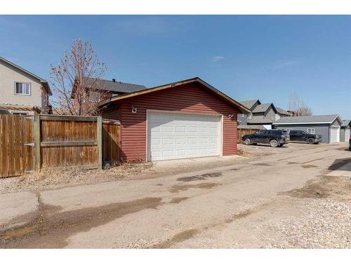 161 Snowy Owl Way, Fort Mcmurray, AB - Outdoor