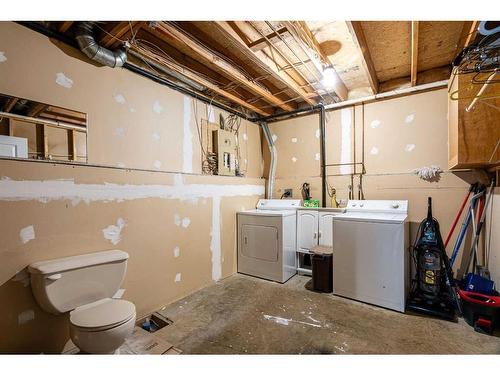 248 Bacon Place, Fort Mcmurray, AB - Indoor Photo Showing Laundry Room