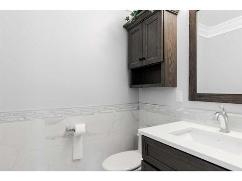 149 Whiteoak Garden, Fort Mcmurray, AB - Indoor Photo Showing Bathroom