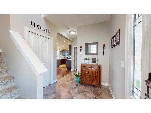 195 Killdeer Way, Fort Mcmurray, AB - Indoor Photo Showing Bedroom