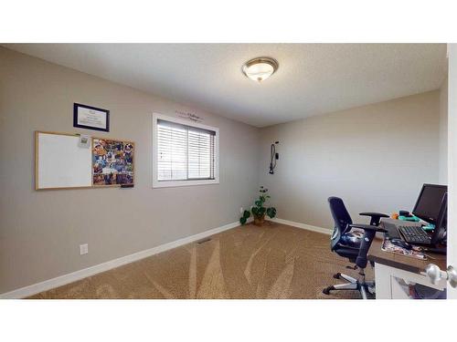 195 Killdeer Way, Fort Mcmurray, AB - Indoor Photo Showing Other Room