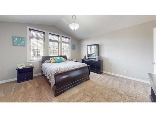 195 Killdeer Way, Fort Mcmurray, AB - Indoor Photo Showing Dining Room