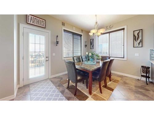 195 Killdeer Way, Fort Mcmurray, AB - Indoor Photo Showing Dining Room