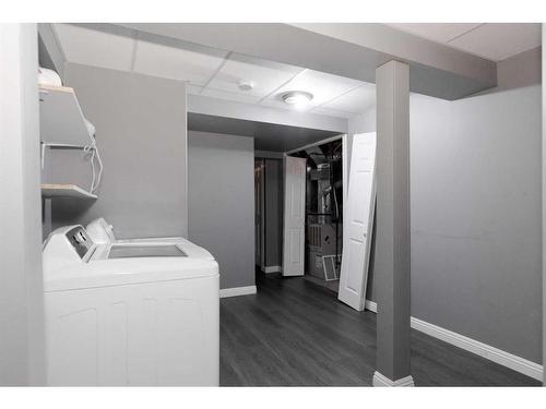393 Diefenbaker Drive, Fort Mcmurray, AB - Indoor Photo Showing Laundry Room