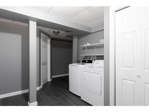 393 Diefenbaker Drive, Fort Mcmurray, AB - Indoor Photo Showing Laundry Room