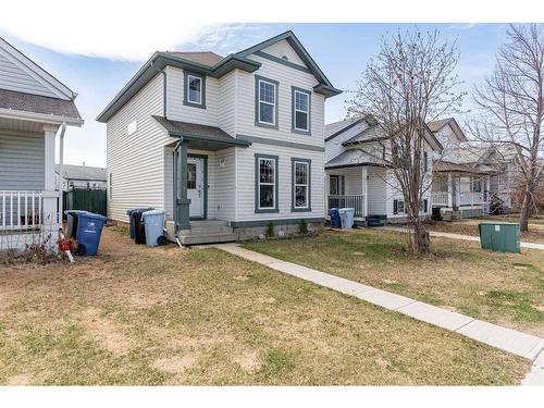 393 Diefenbaker Drive, Fort Mcmurray, AB - Outdoor