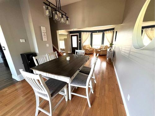 177 Beaton Place, Fort Mcmurray, AB - Indoor Photo Showing Dining Room