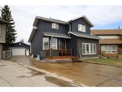 177 Beaton Place  Fort Mcmurray, AB T9K 2B4