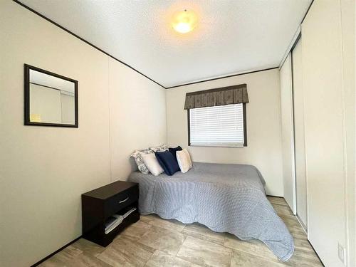 145 Caouette Crescent, Fort Mcmurray, AB - Indoor Photo Showing Bedroom